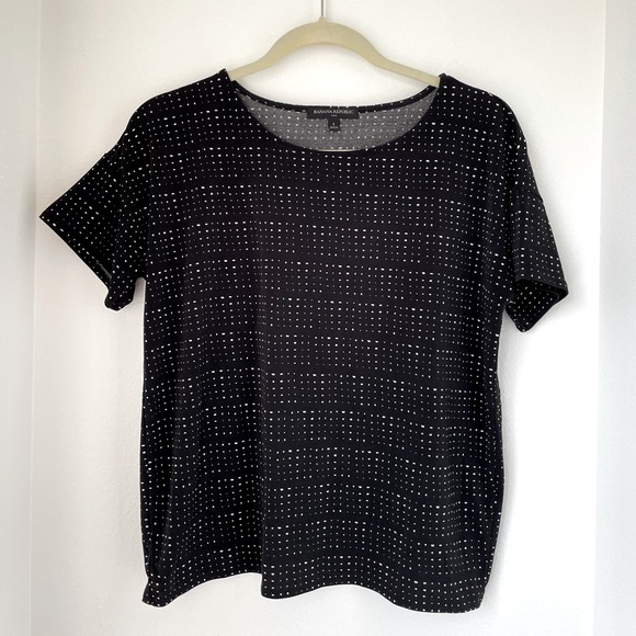 Banana Republic top size small, black & white - Picture 1 of 3